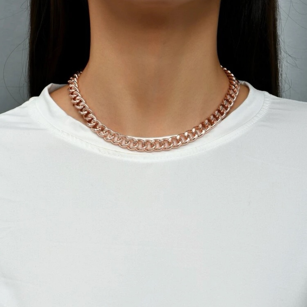 ⭐️ Awesome Chainlink Metallic Thick Minimalistic Rose Gold Cuban Chain Necklace